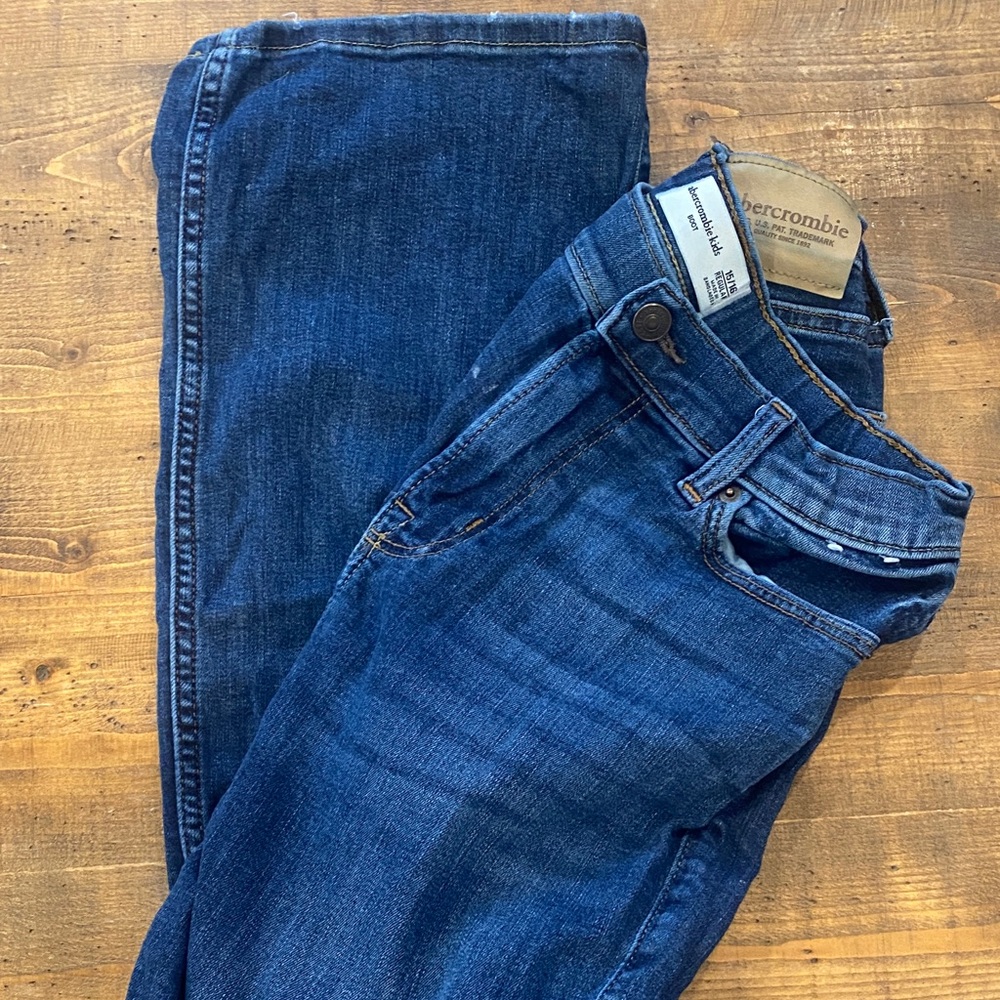 Abercrombie & Fitch Classic Blue Jeans